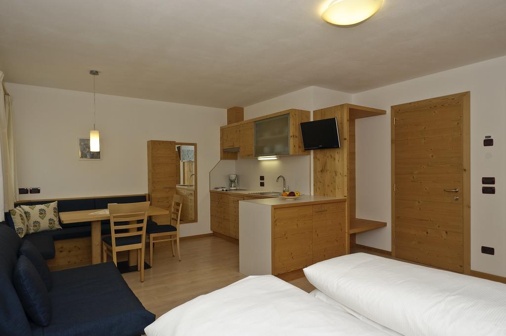 Residence Ciasa Mirasas Badia Szoba fotó